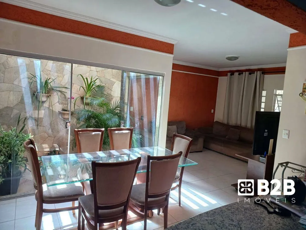 Casa, 3 quartos, 151 m² - Foto 5