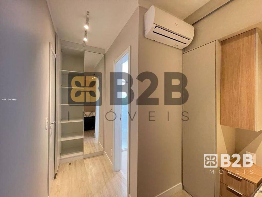 Apartamento para alugar com 1 quarto, 40m² - Foto 10