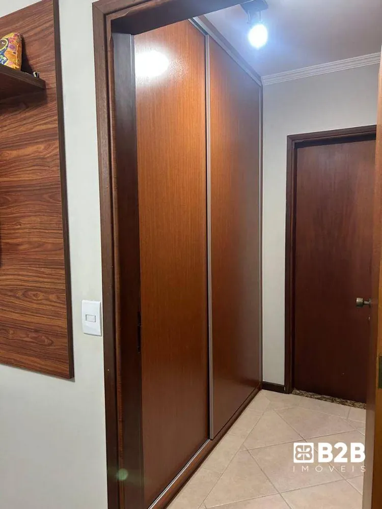 Apartamento, 3 quartos, 122 m² - Foto 2