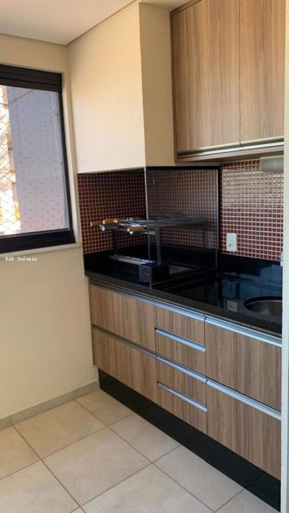 Apartamento à venda com 3 quartos, 85m² - Foto 4