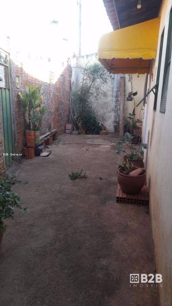 Casa, 2 quartos, 108 m² - Foto 1
