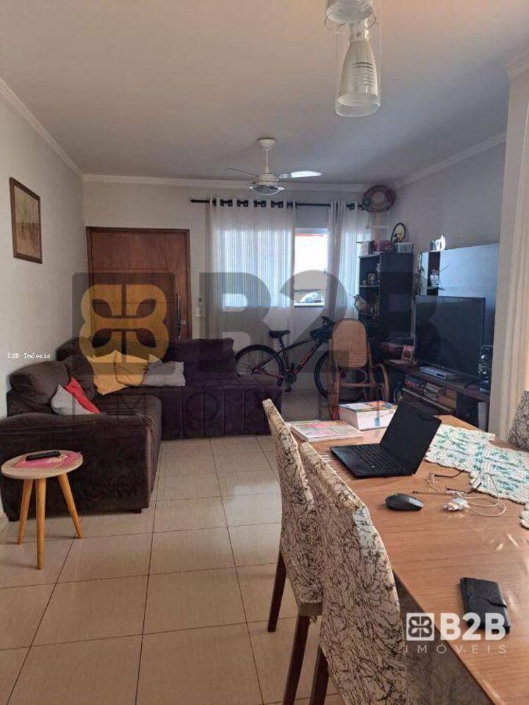 Casa, 3 quartos, 128 m² - Foto 1