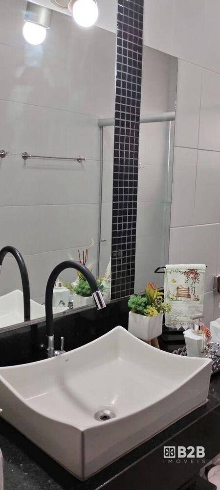 Casa à venda com 3 quartos, 175m² - Foto 6