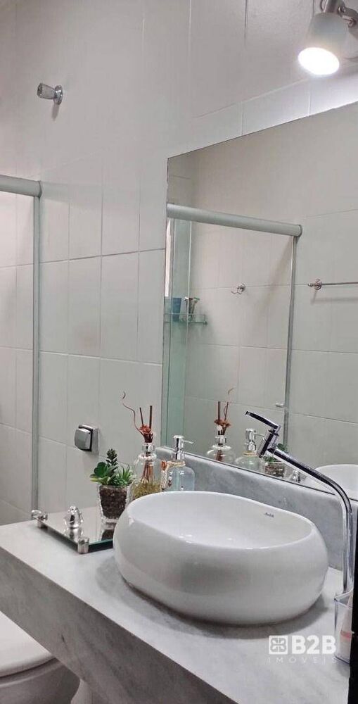 Casa à venda com 3 quartos, 175m² - Foto 3