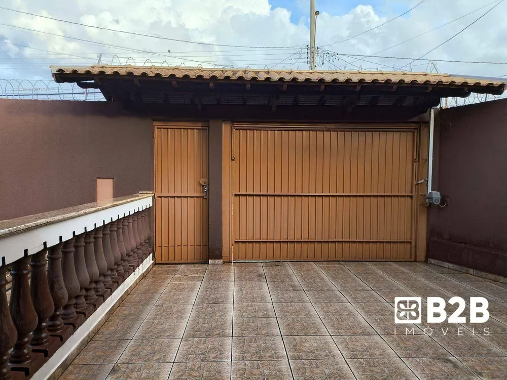 Casa, 3 quartos, 254 m² - Foto 1