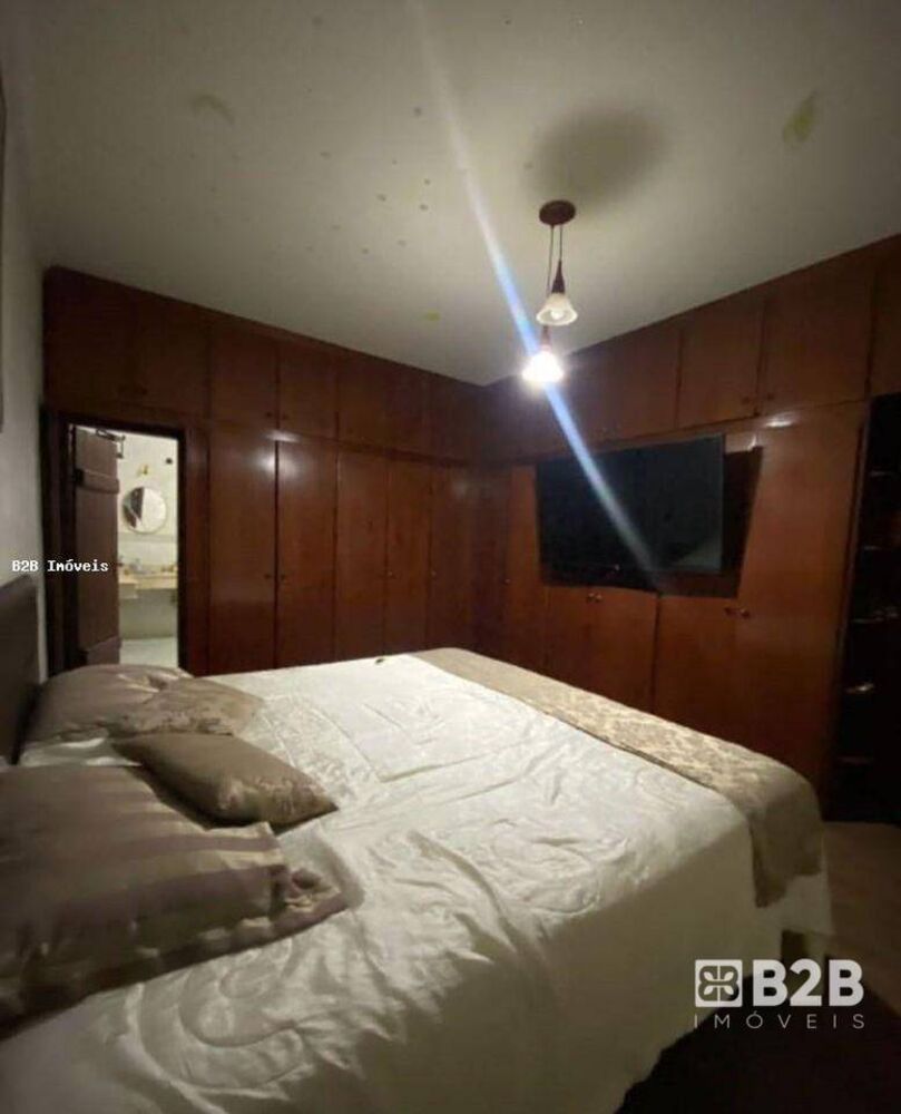 Casa, 2 quartos, 198 m² - Foto 6