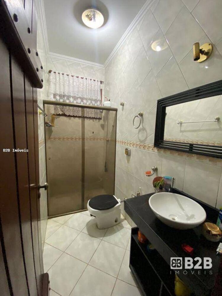 Casa, 2 quartos, 198 m² - Foto 13