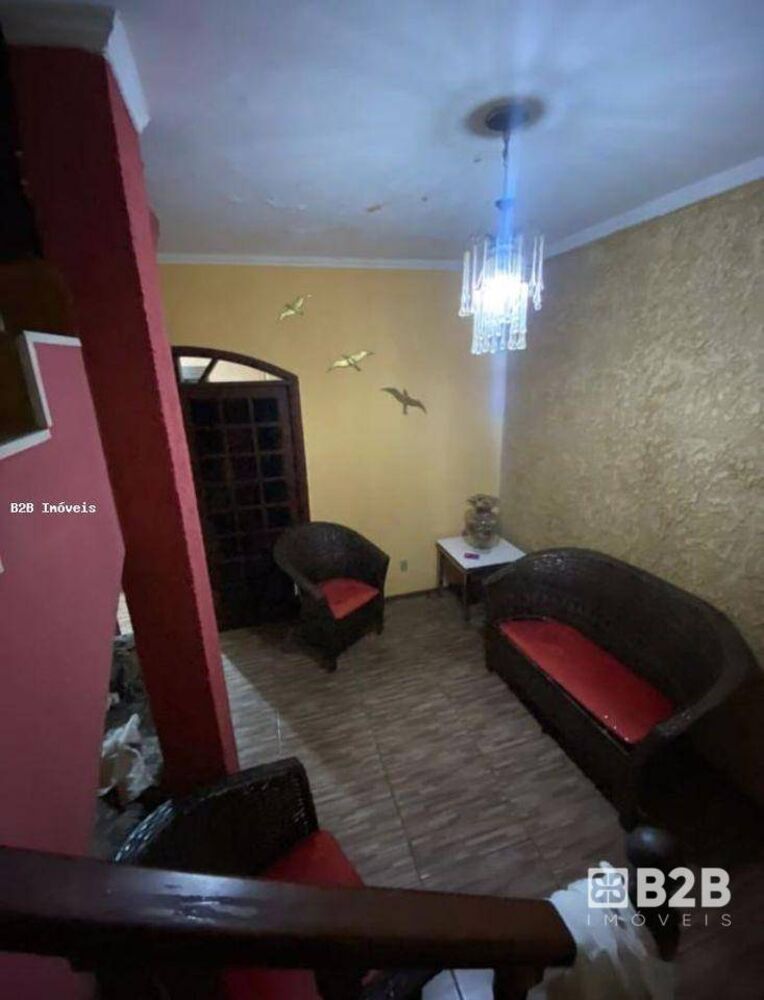 Casa, 2 quartos, 198 m² - Foto 1