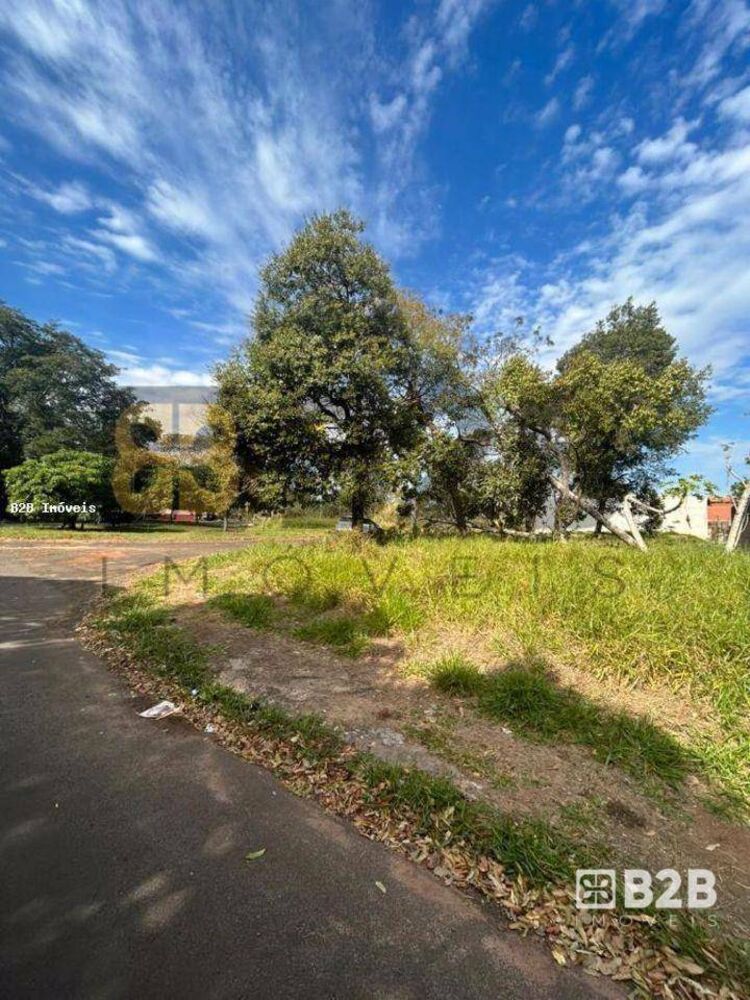 Terreno à venda, 428M2 - Foto 2