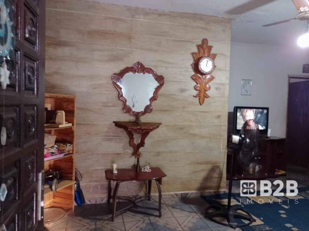 Casa, 3 quartos, 200 m² - Foto 4