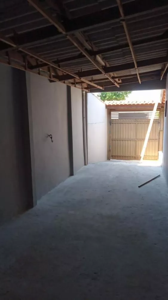 Casa à venda com 2 quartos, 78m² - Foto 3