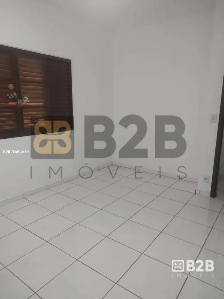 Casa, 3 quartos, 200 m² - Foto 12