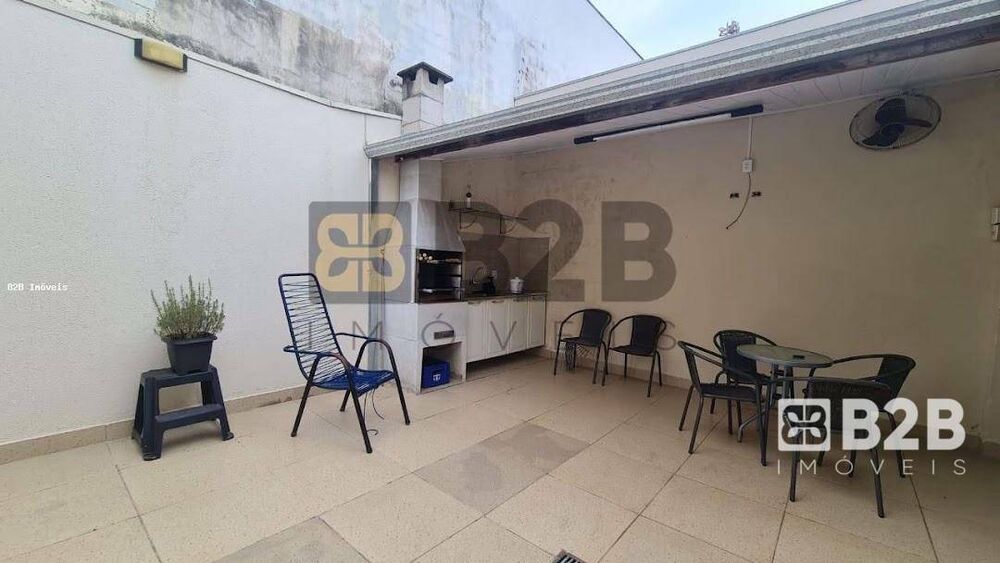 Casa à venda com 4 quartos, 134m² - Foto 6
