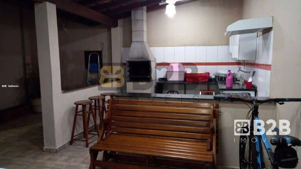 Casa, 3 quartos, 175 m² - Foto 4