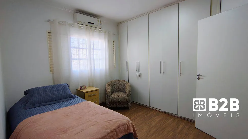 Casa, 3 quartos, 190 m² - Foto 1
