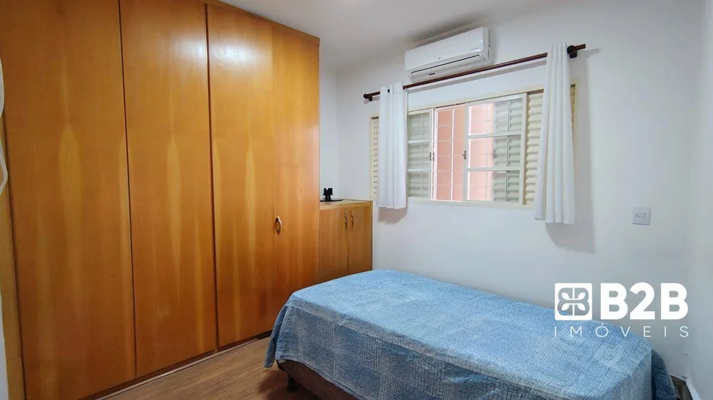Casa, 3 quartos, 190 m² - Foto 3