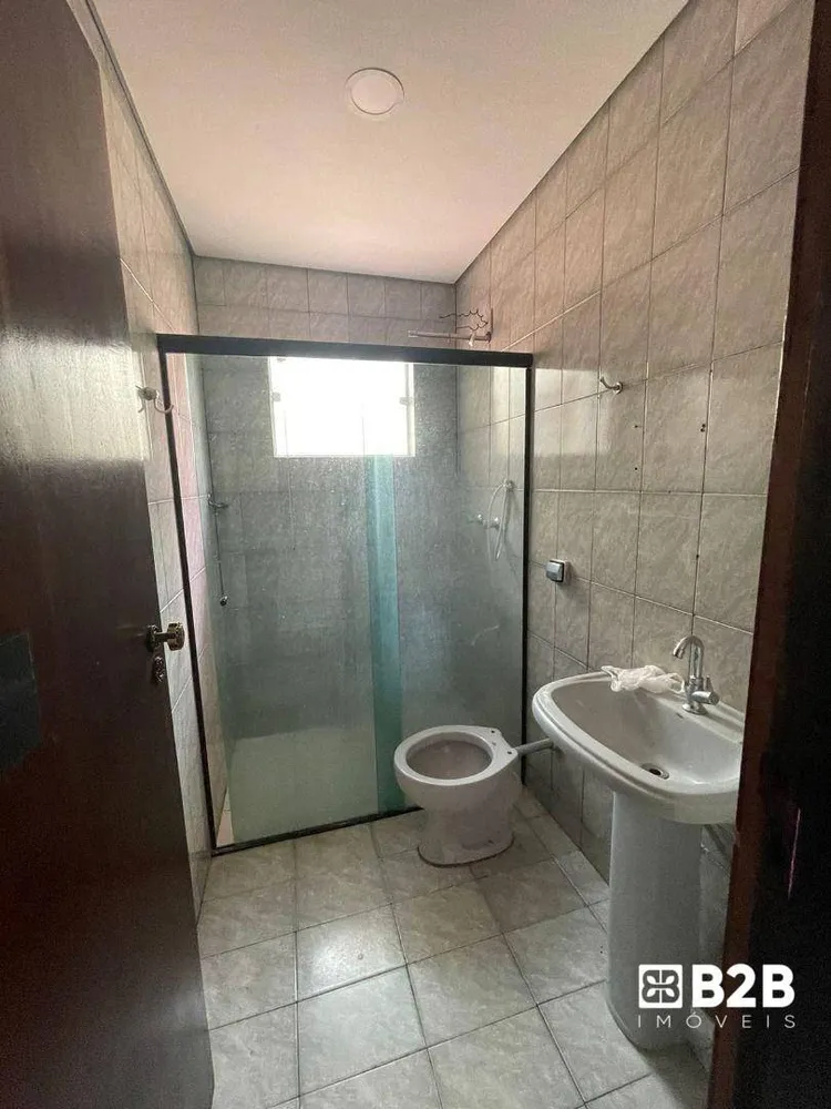 Casa, 3 quartos, 154 m² - Foto 2