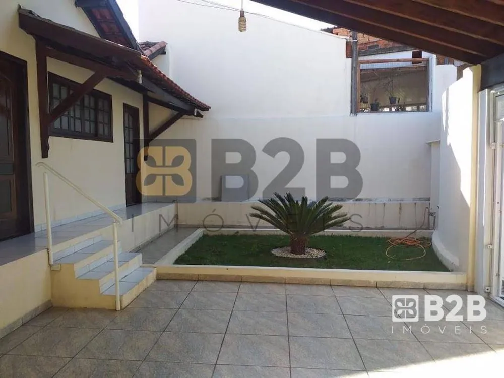 Casa, 3 quartos, 171 m² - Foto 2
