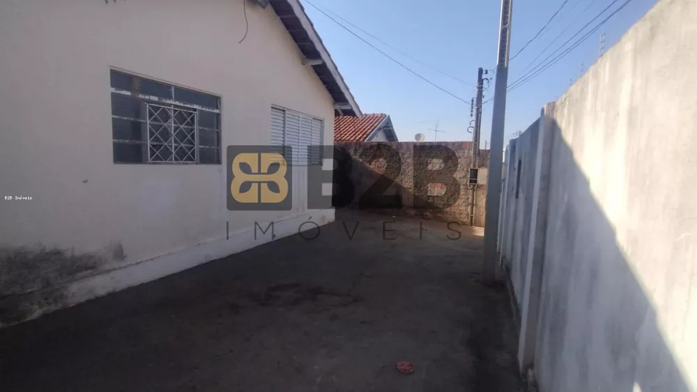 Casa à venda com 3 quartos, 200m² - Foto 3