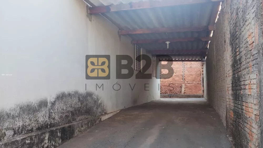 Casa à venda com 3 quartos, 200m² - Foto 4