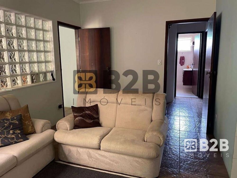 Casa, 3 quartos, 195 m² - Foto 2