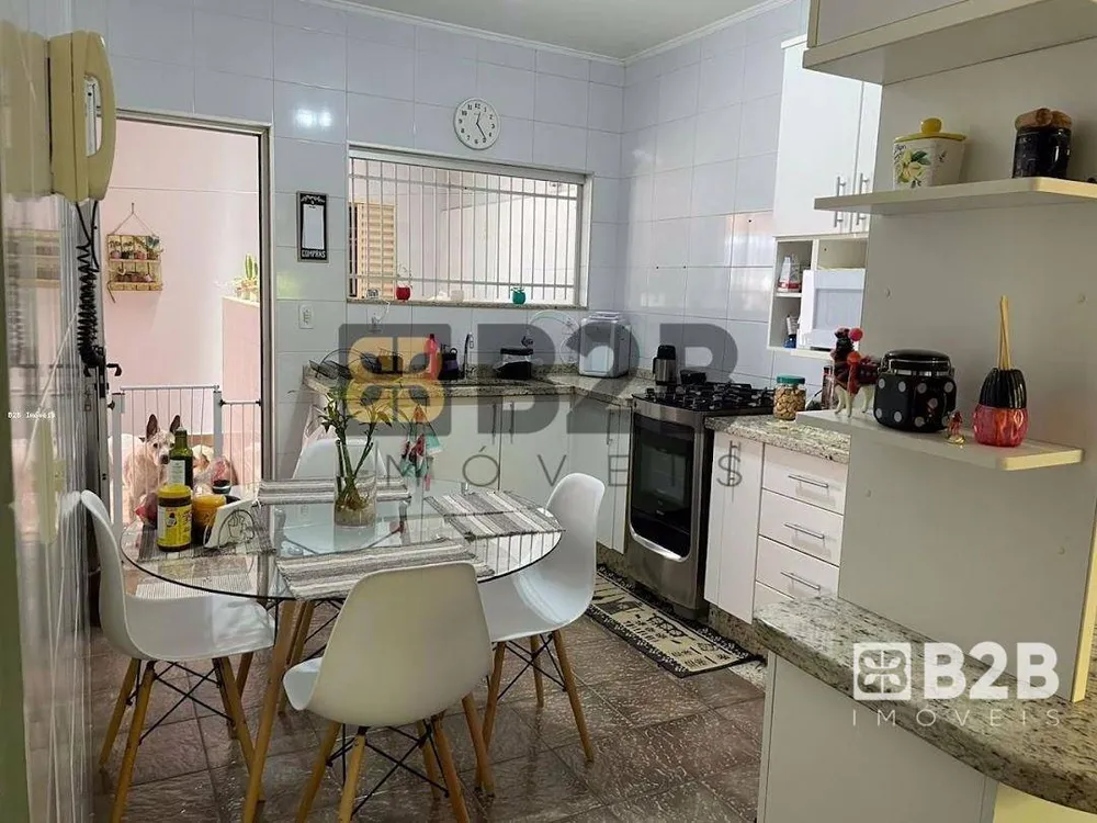 Casa, 3 quartos, 195 m² - Foto 9