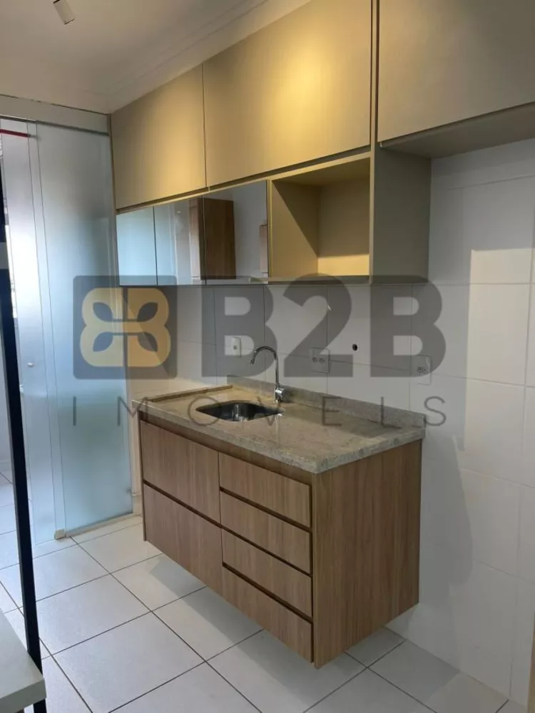 Apartamento à venda com 2 quartos, 64m² - Foto 3