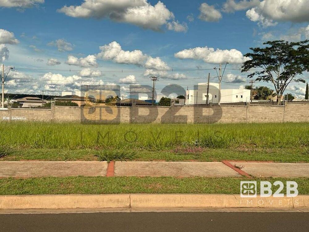Loteamento e Condomínio, 472 m² - Foto 1