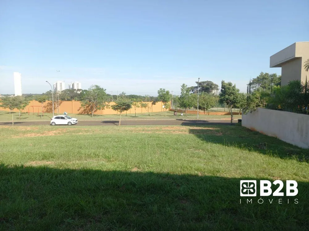 Loteamento e Condomínio, 451 m² - Foto 1