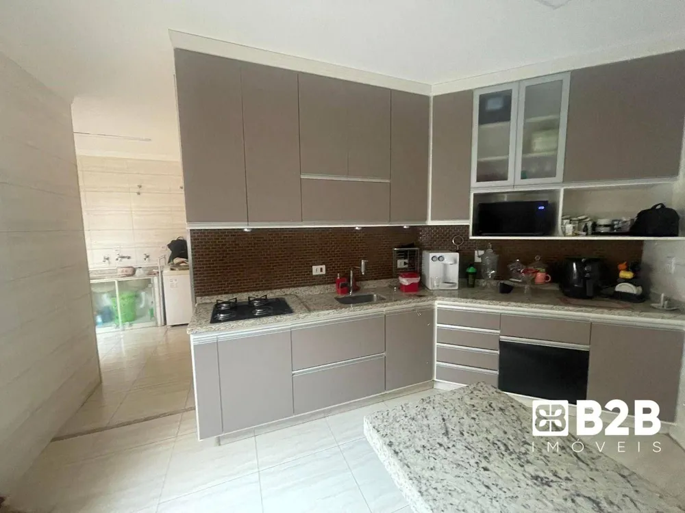 Casa, 3 quartos, 173 m² - Foto 1