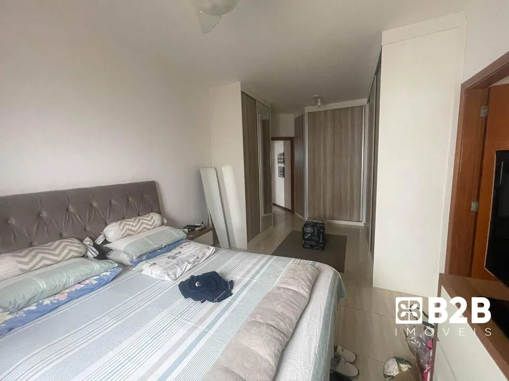 Casa, 3 quartos, 173 m² - Foto 2