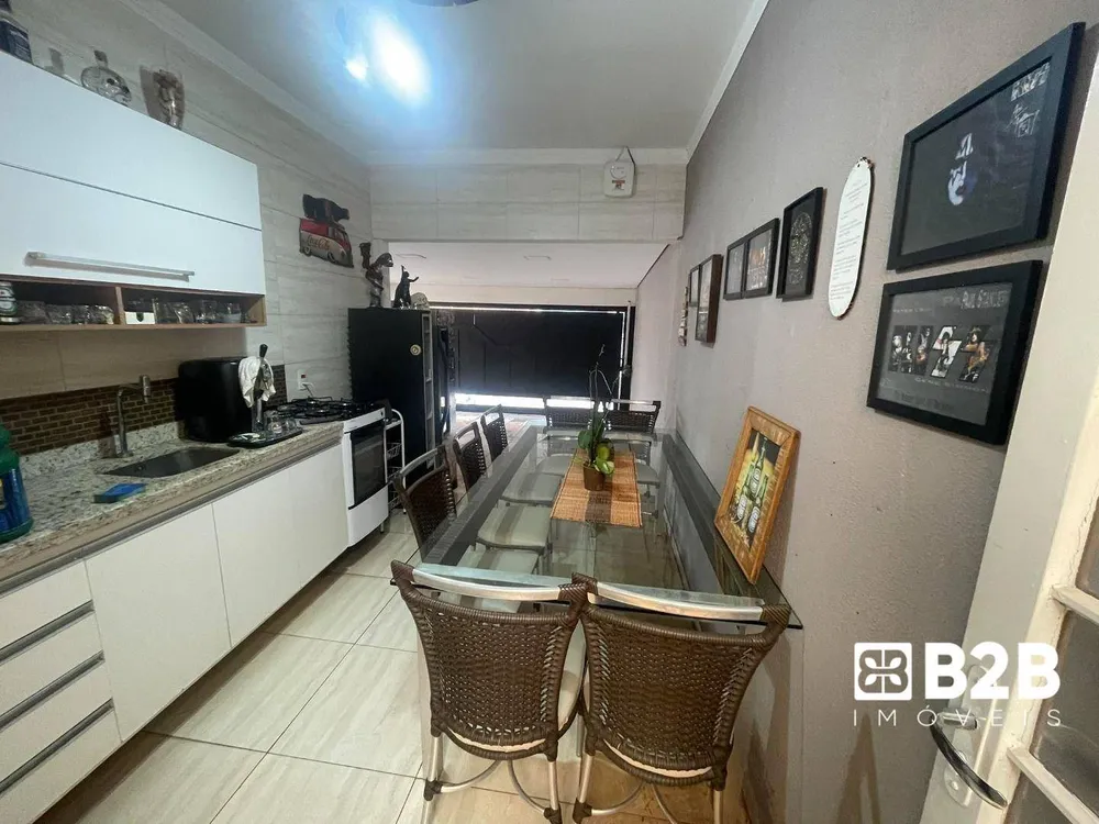 Casa, 3 quartos, 173 m² - Foto 10