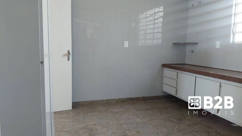 Casa, 3 quartos, 195 m² - Foto 3