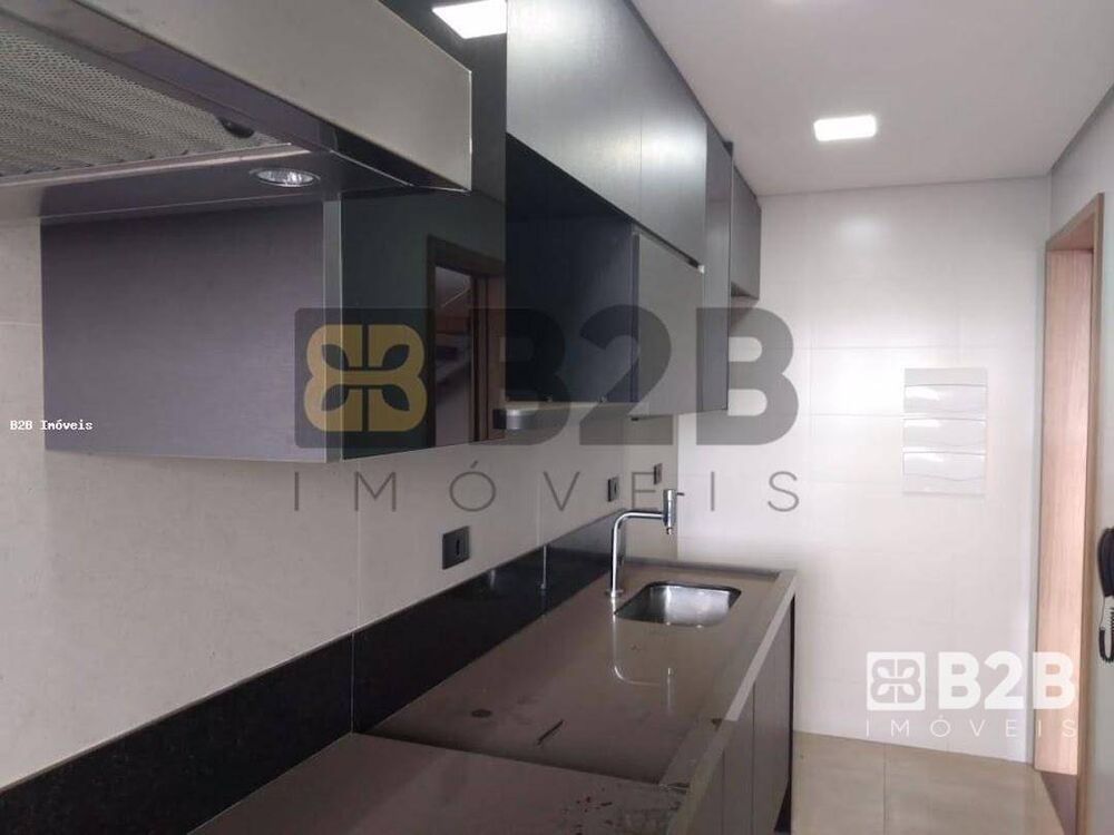 Cobertura, 3 quartos, 203 m² - Foto 3