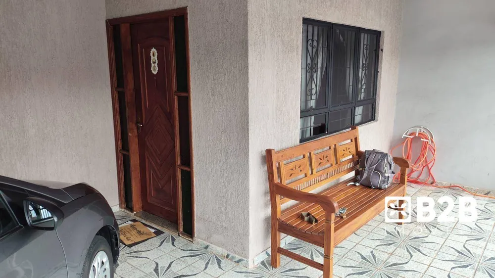Casa, 3 quartos, 202 m² - Foto 1