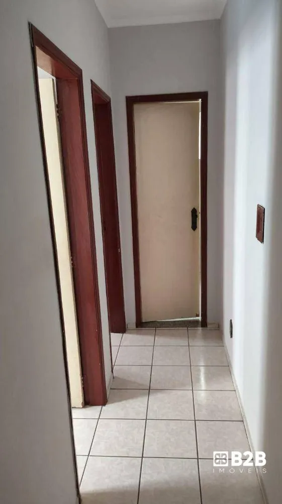 Casa, 3 quartos, 202 m² - Foto 4