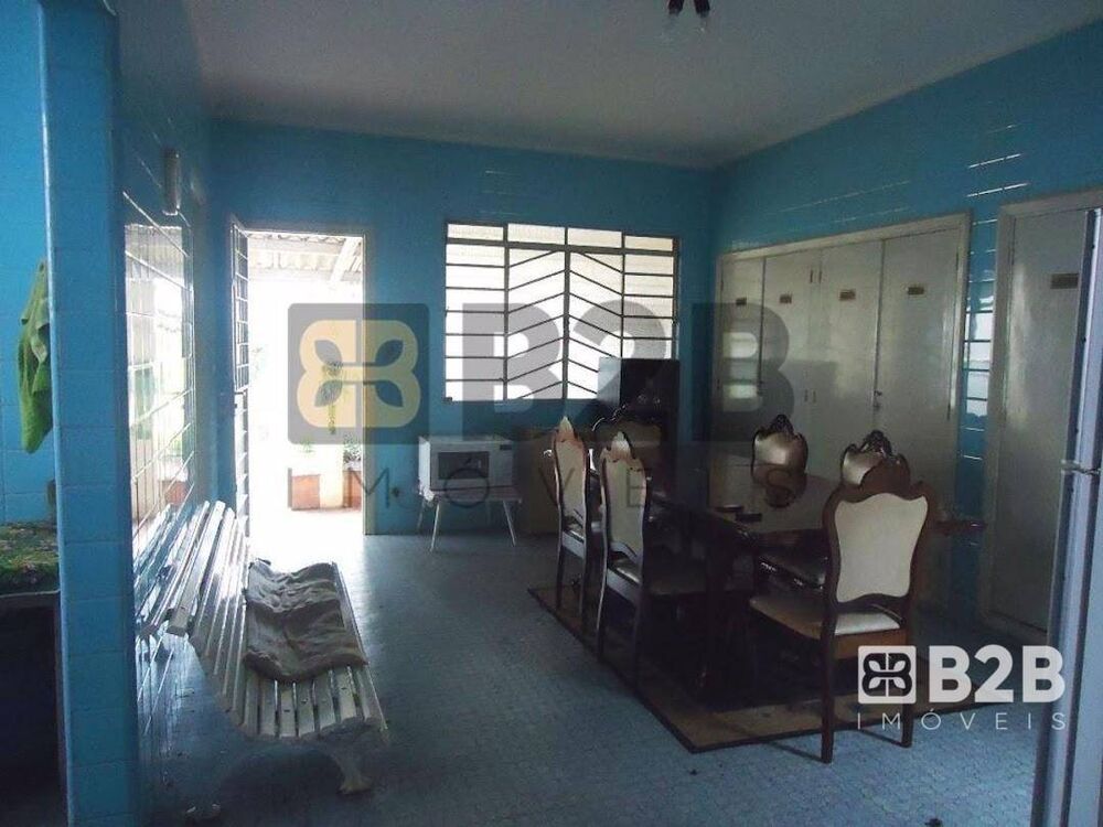 Casa à venda com 3 quartos, 270m² - Foto 6