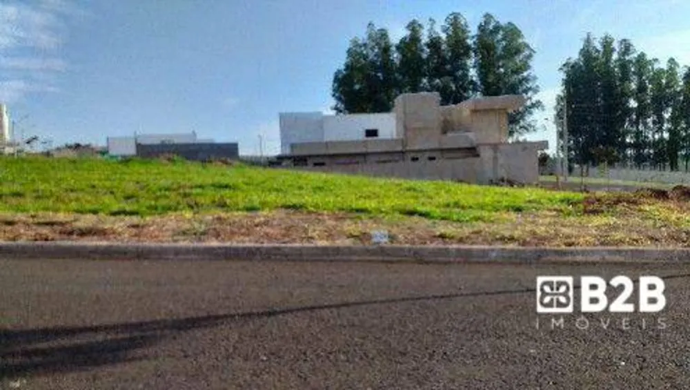 Loteamento e Condomínio, 272 m² - Foto 1