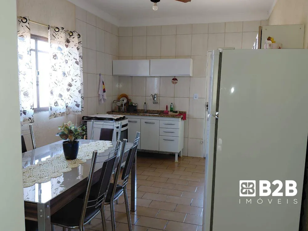 Casa, 2 quartos, 70 m² - Foto 1