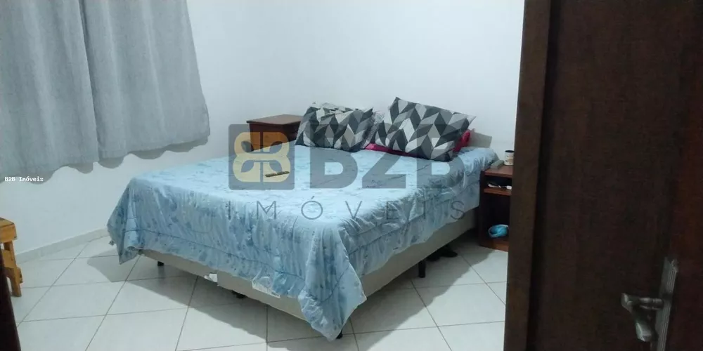 Casa à venda com 2 quartos, 160m² - Foto 6