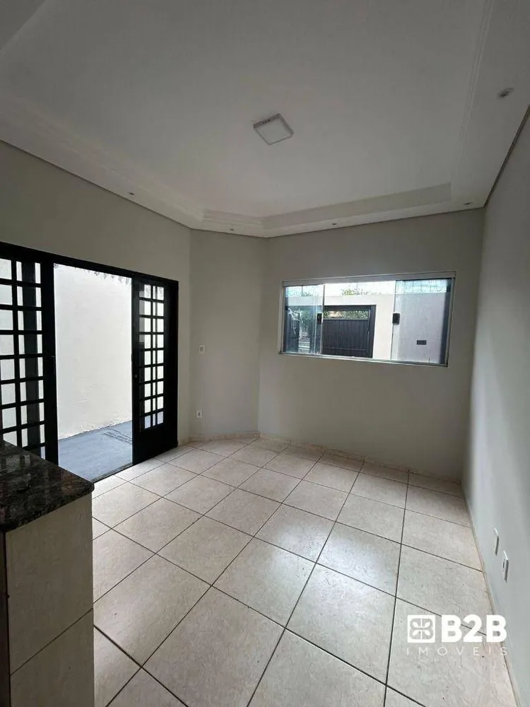 Casa, 2 quartos, 68 m² - Foto 1