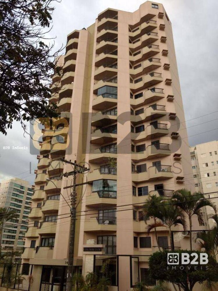 Apartamento, 3 quartos, 137 m² - Foto 1