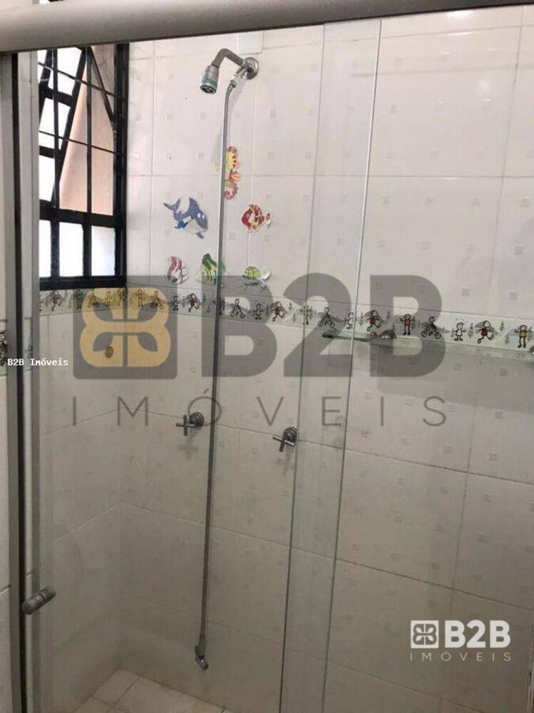 Casa à venda com 4 quartos, 386M2 - Foto 4