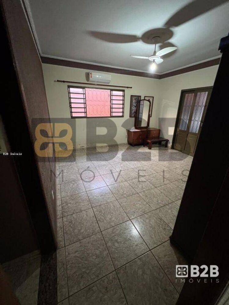 Casa, 3 quartos, 250 m² - Foto 6