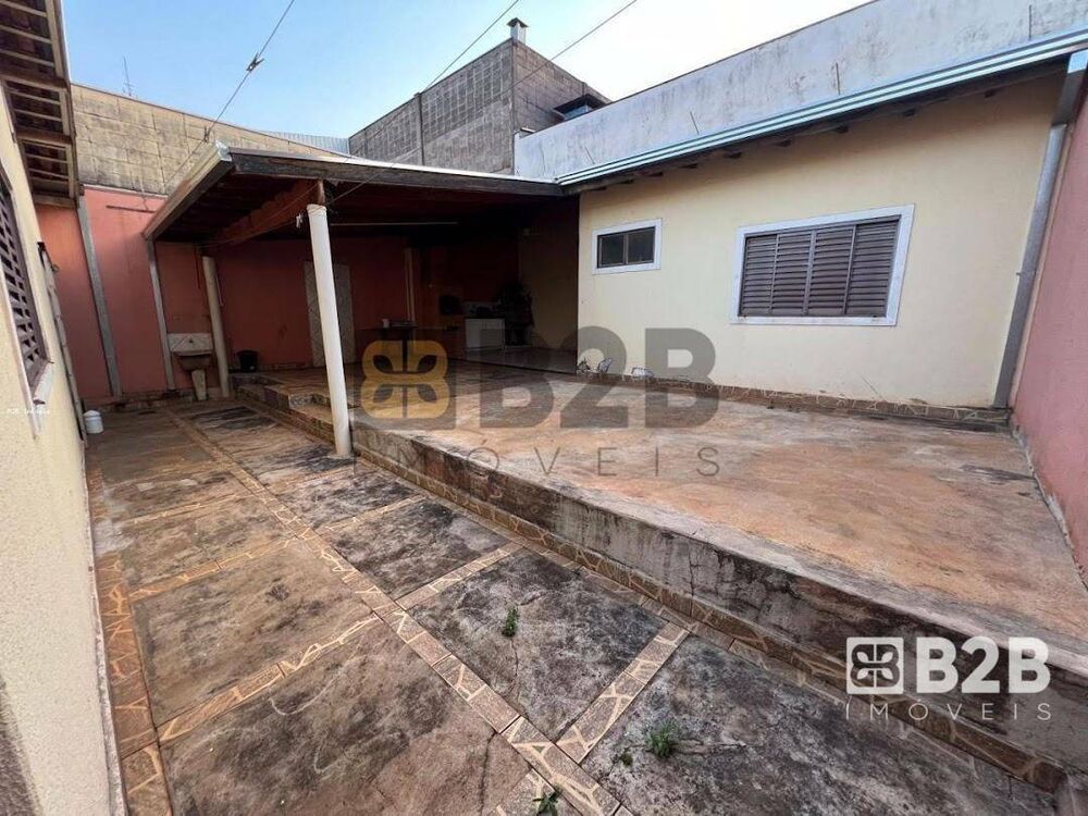 Casa, 3 quartos, 250 m² - Foto 13