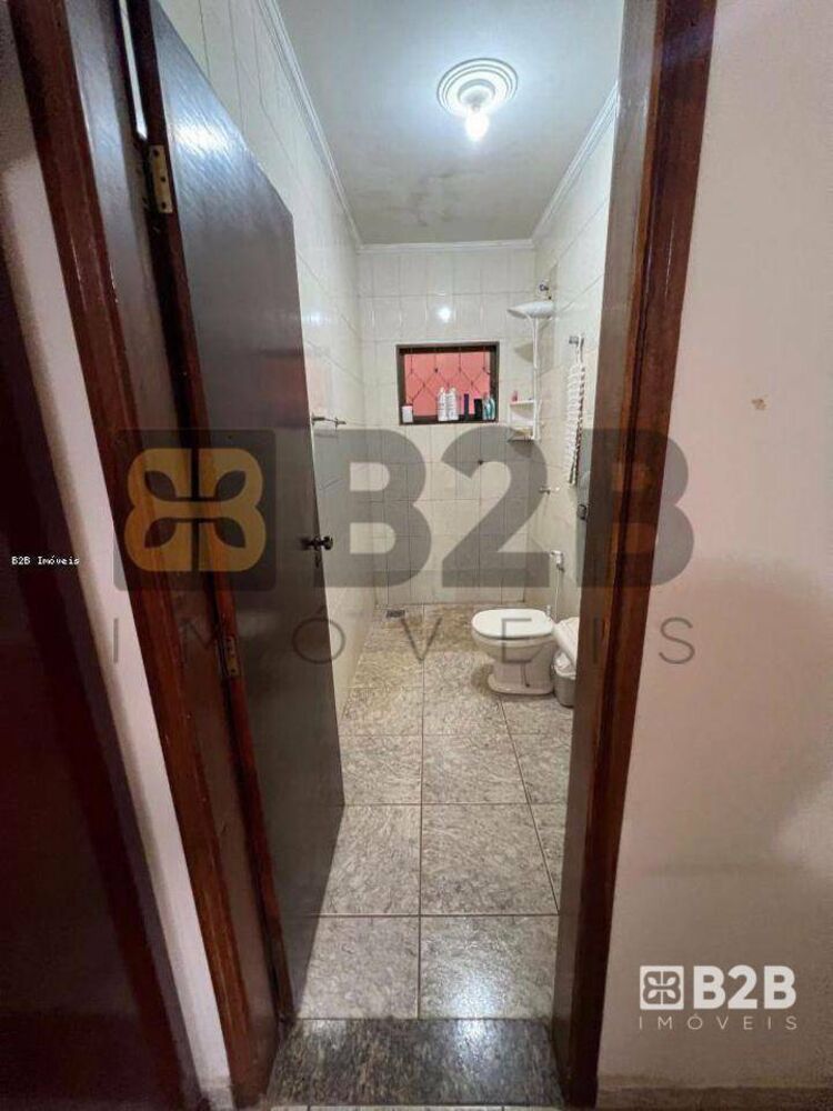 Casa, 3 quartos, 250 m² - Foto 11