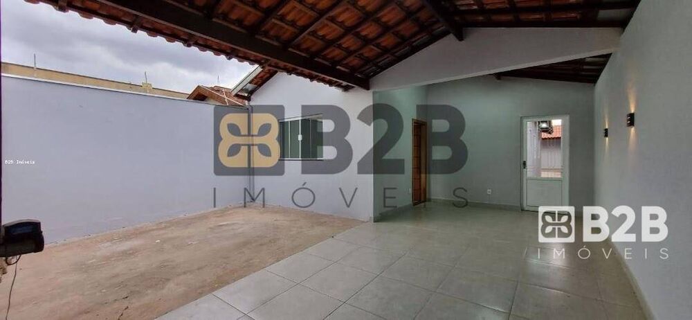 Casa à venda com 3 quartos, 140m² - Foto 3