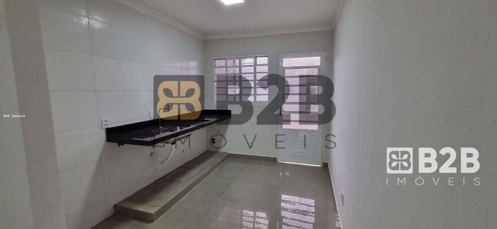 Casa à venda com 3 quartos, 140m² - Foto 5