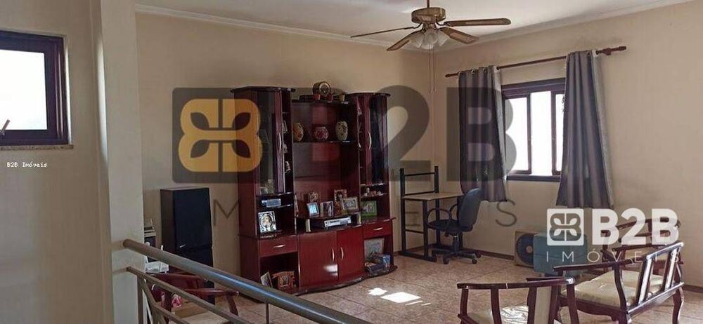 Casa, 3 quartos, 369 m² - Foto 3