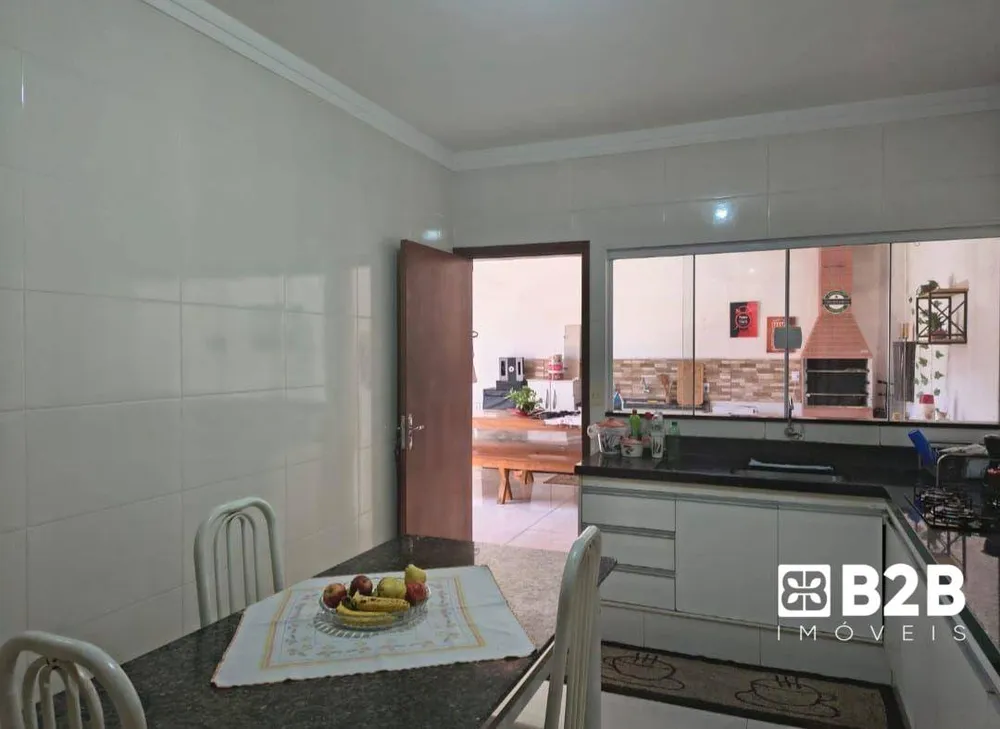 Casa, 2 quartos, 160 m² - Foto 4